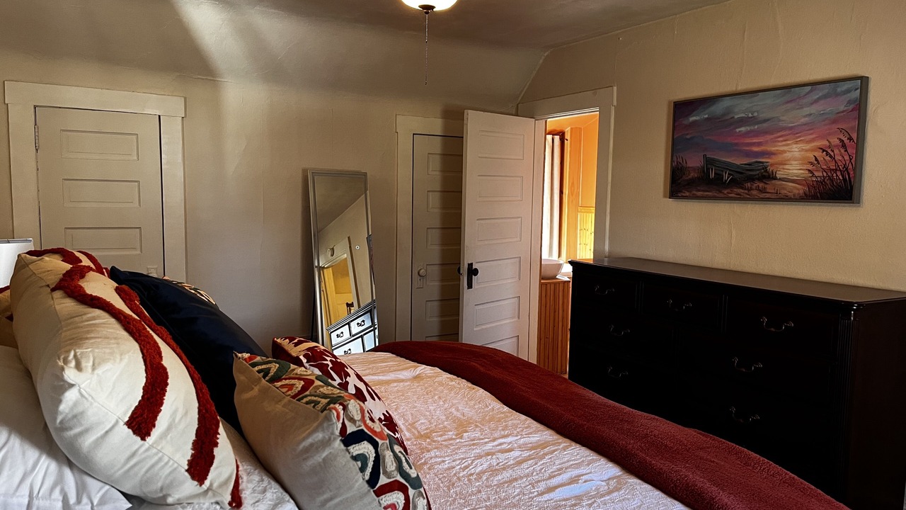Photo of Bedroom in Kingsport