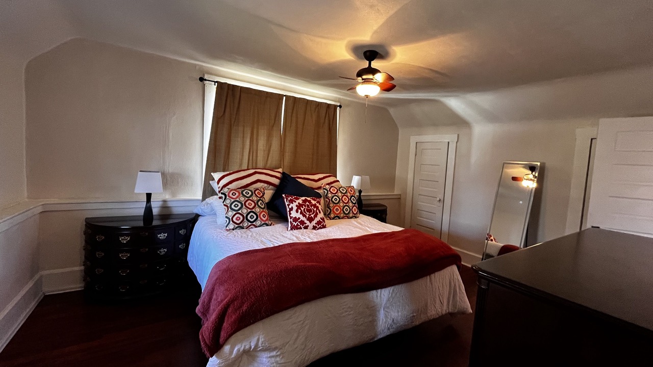 Photo of Bedroom in Kingsport