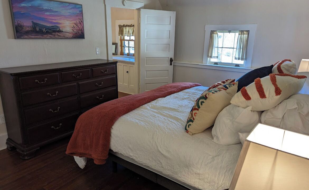 Photo of Bedroom in Kingsport
