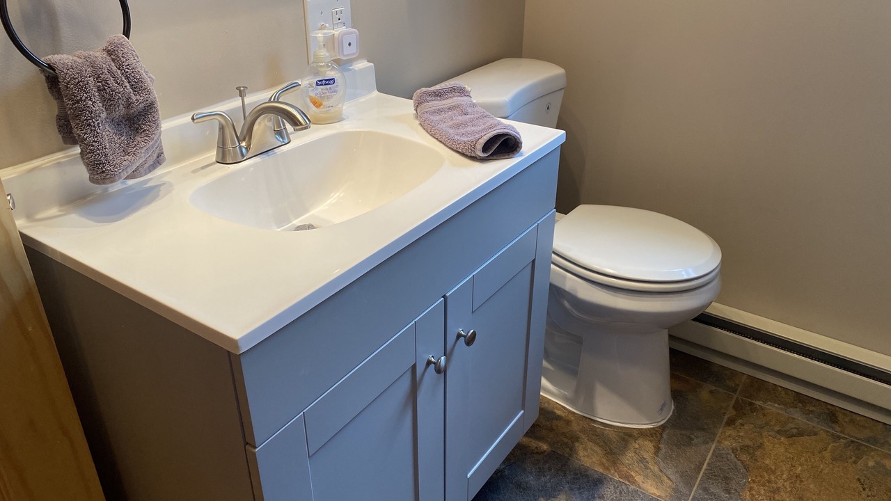 Photo of Bathroom in Old Timberline