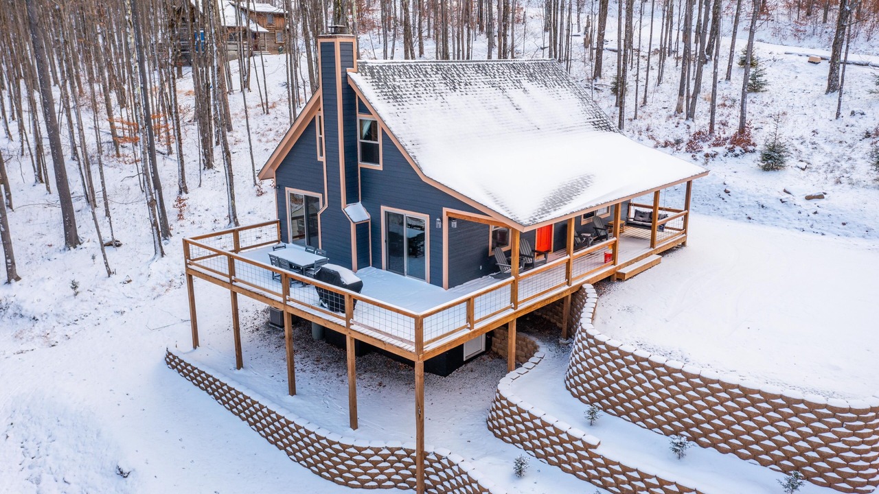 Photo of Outdoor in Old Timberline