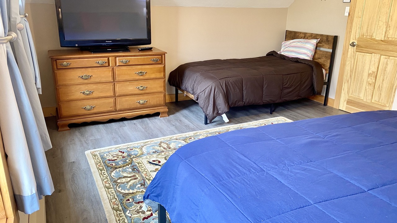 Photo of Bedroom in Old Timberline