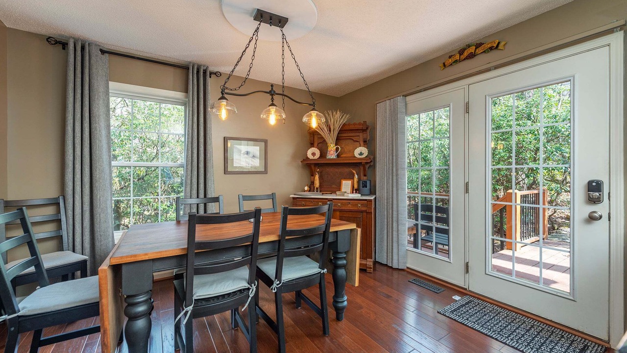 Photo of Bedroom in Black Mountain