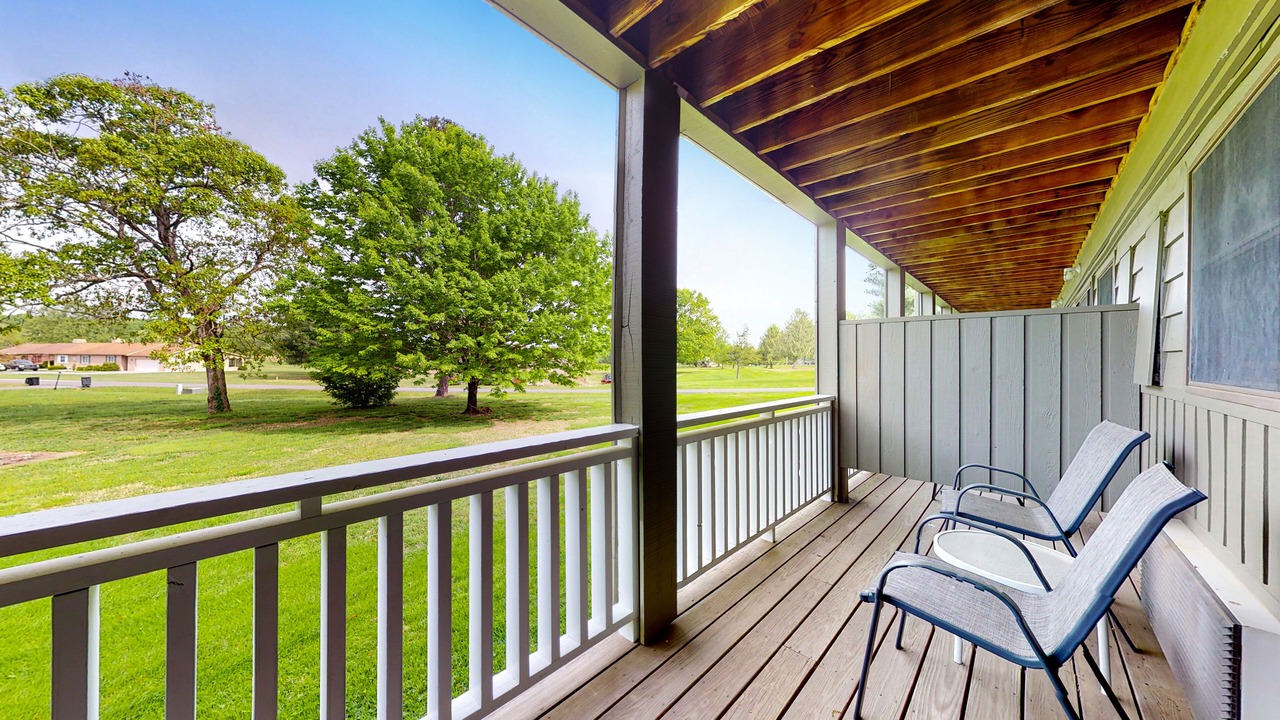 Photo of Outdoor in Baneberry