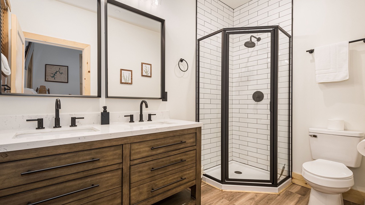 Photo of Bathroom in McHenry
