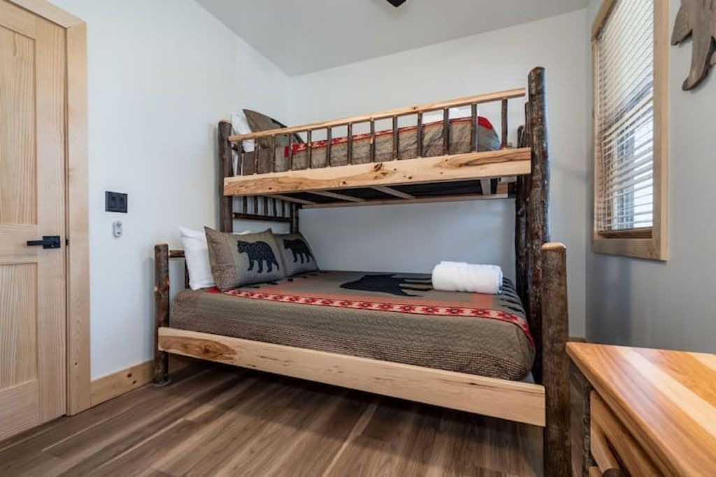 Photo of Bedroom in McHenry