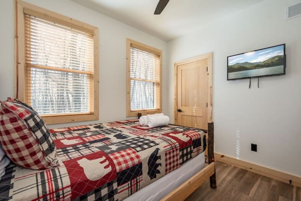Photo of Bedroom in McHenry