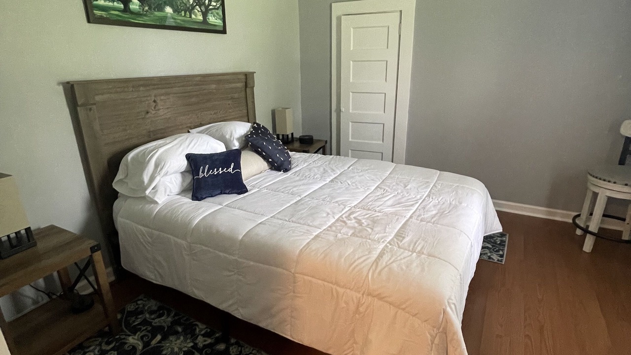 Photo of Bedroom in Central