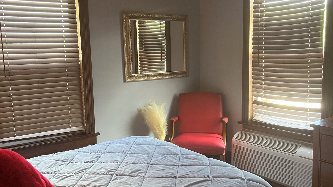 Photo of Bedroom in Berkeley Springs