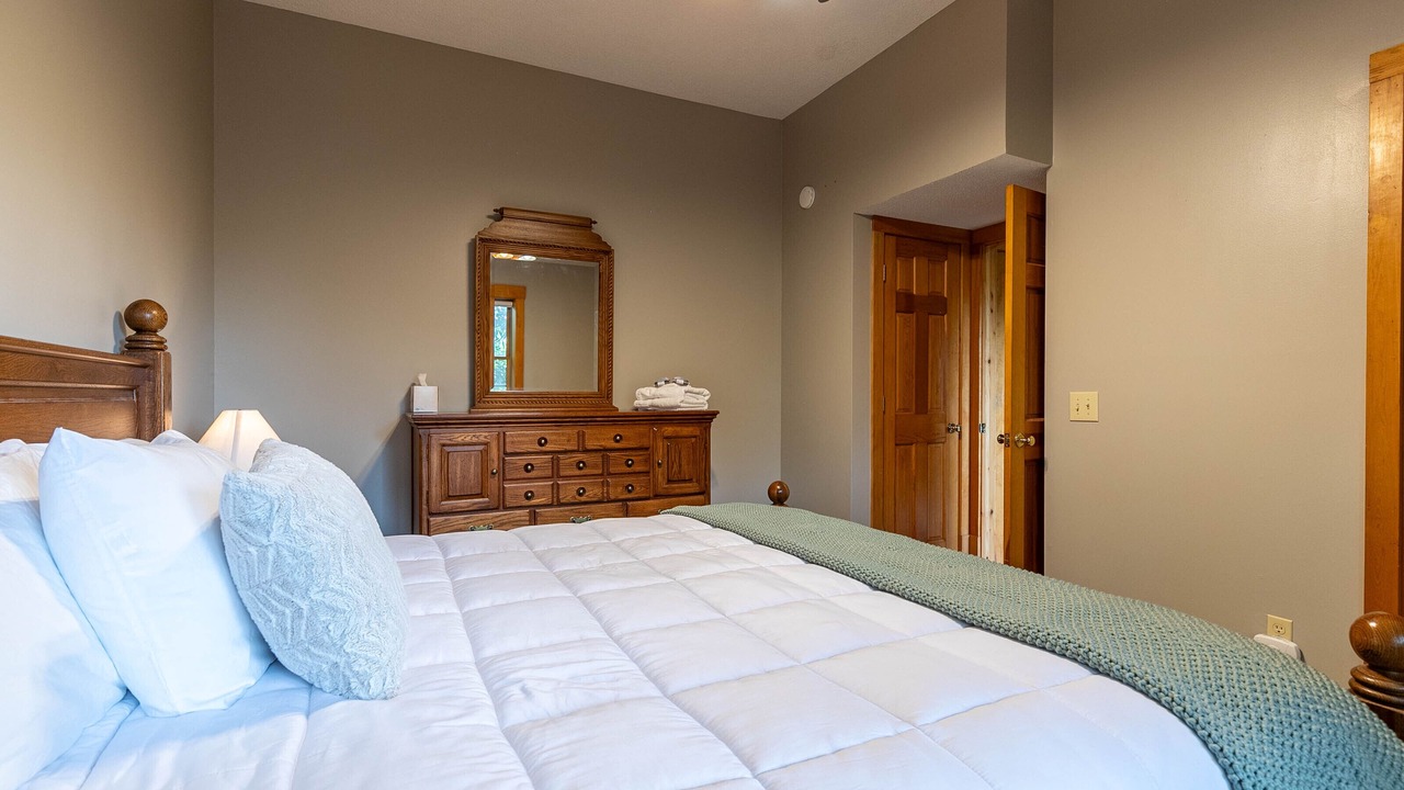 Photo of Bedroom in Banner Elk