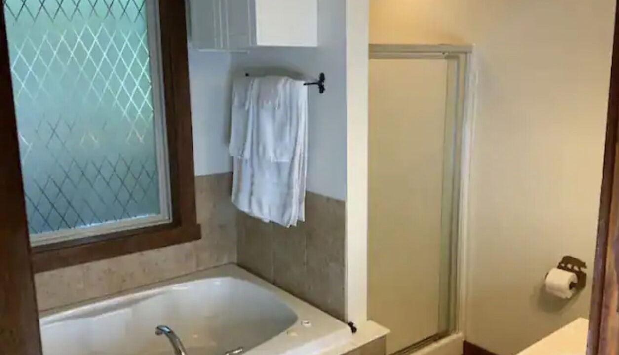 Photo of Bathroom in Slade