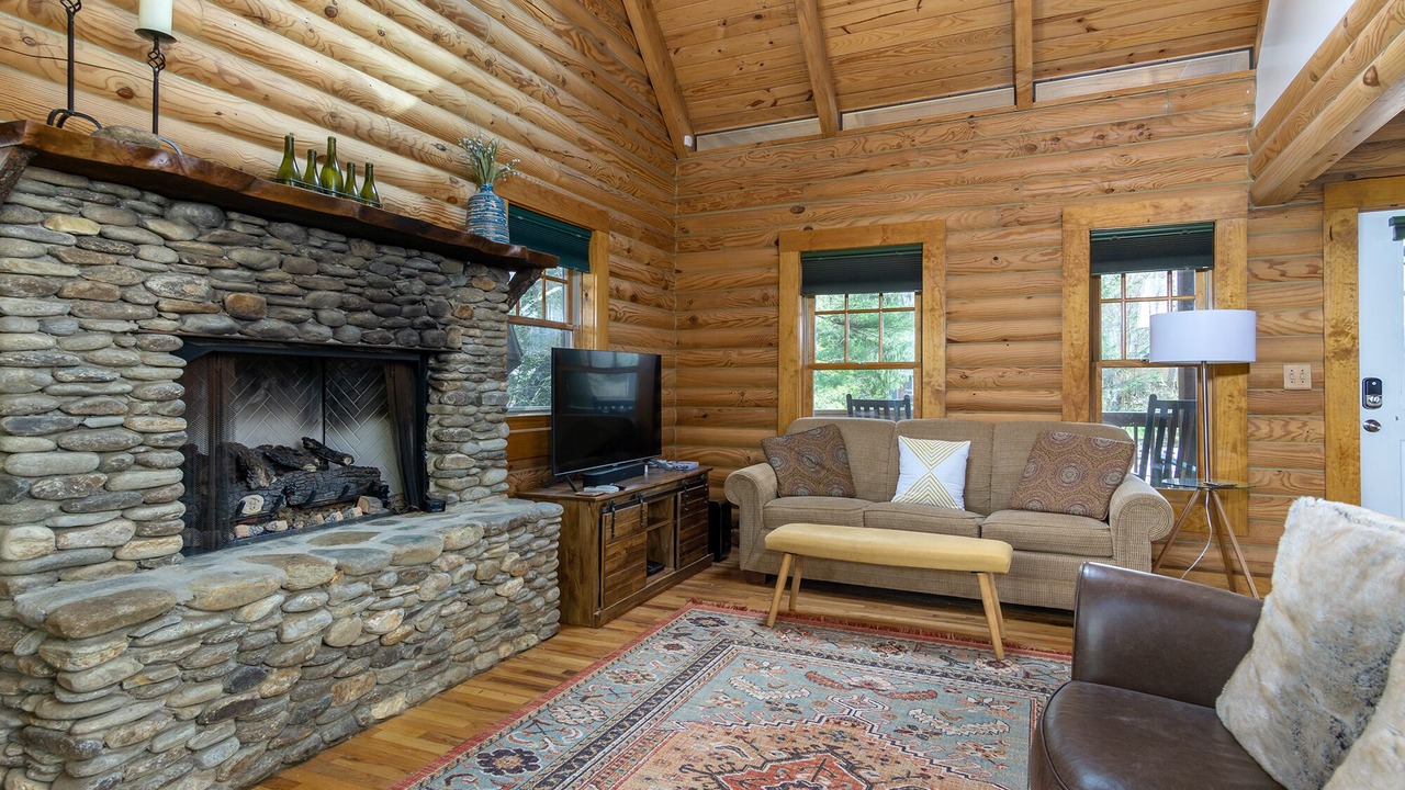 Photo of Livingroom in Black Mountain