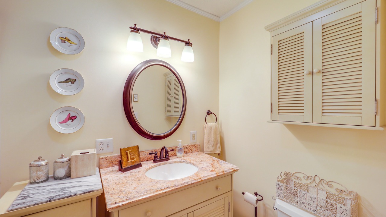 Photo of Bathroom in Unicoi