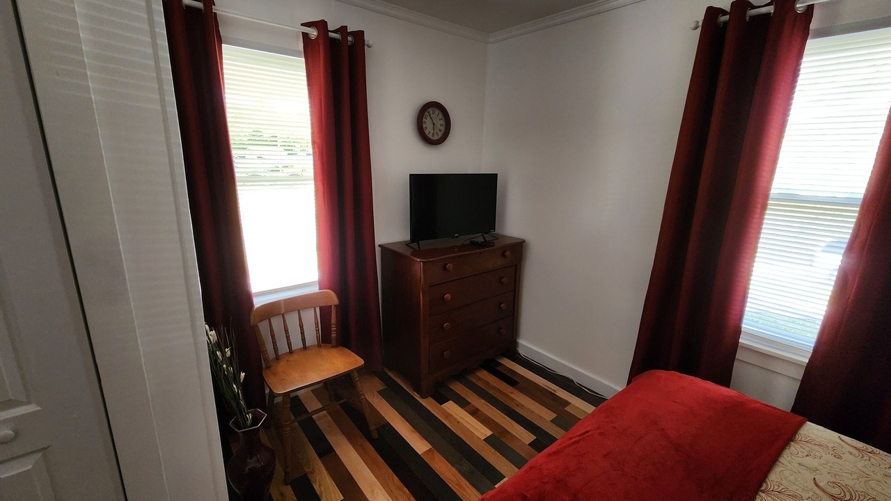 Photo of Bedroom in Elizabethton