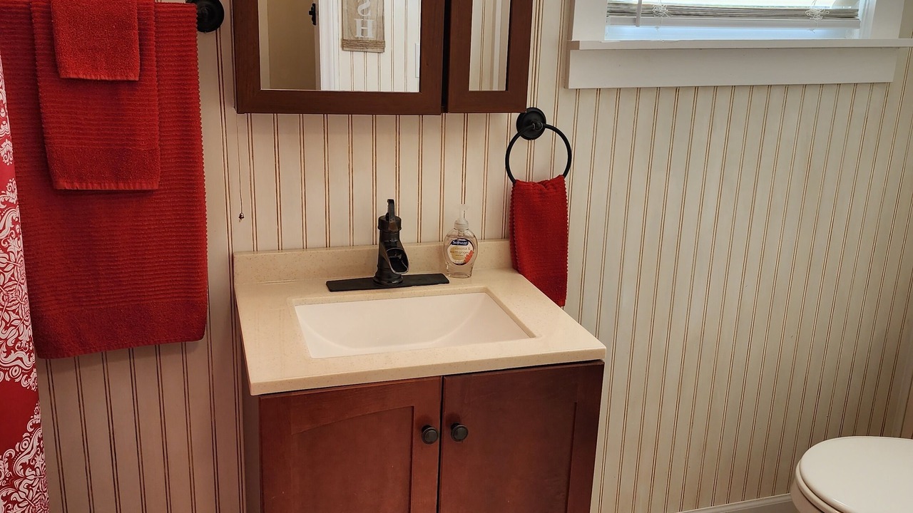 Photo of Bathroom in Elizabethton