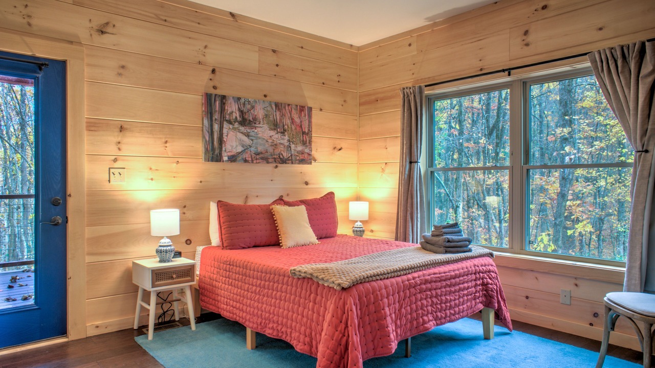 Photo of Bedroom in Skyland