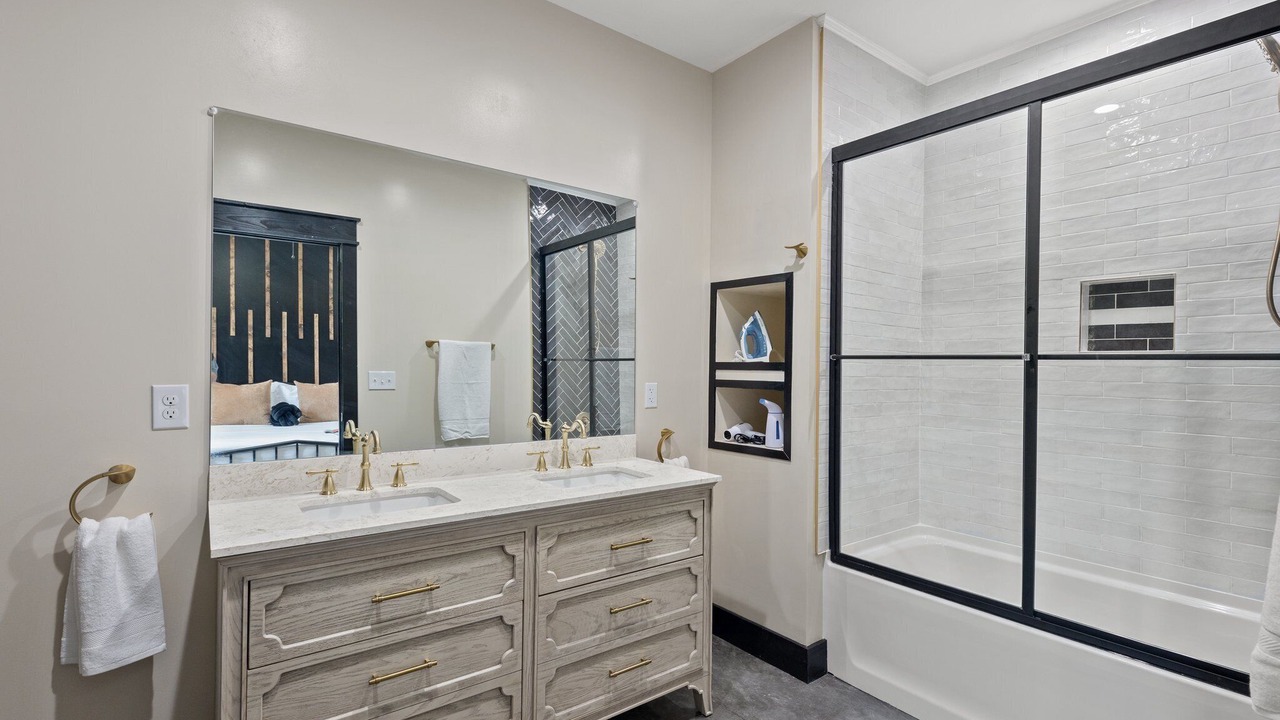 Photo of Bathroom in Stanton