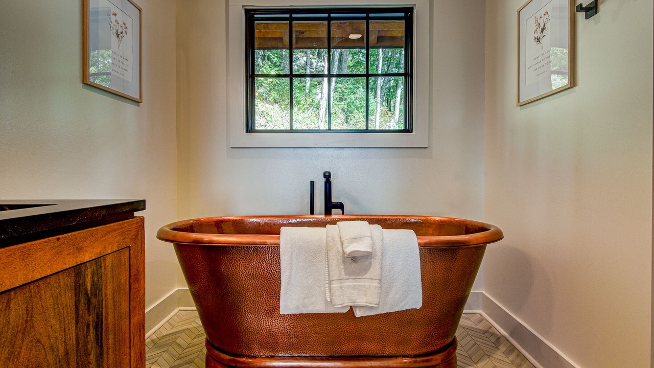 Photo of Bathroom in Banner Elk