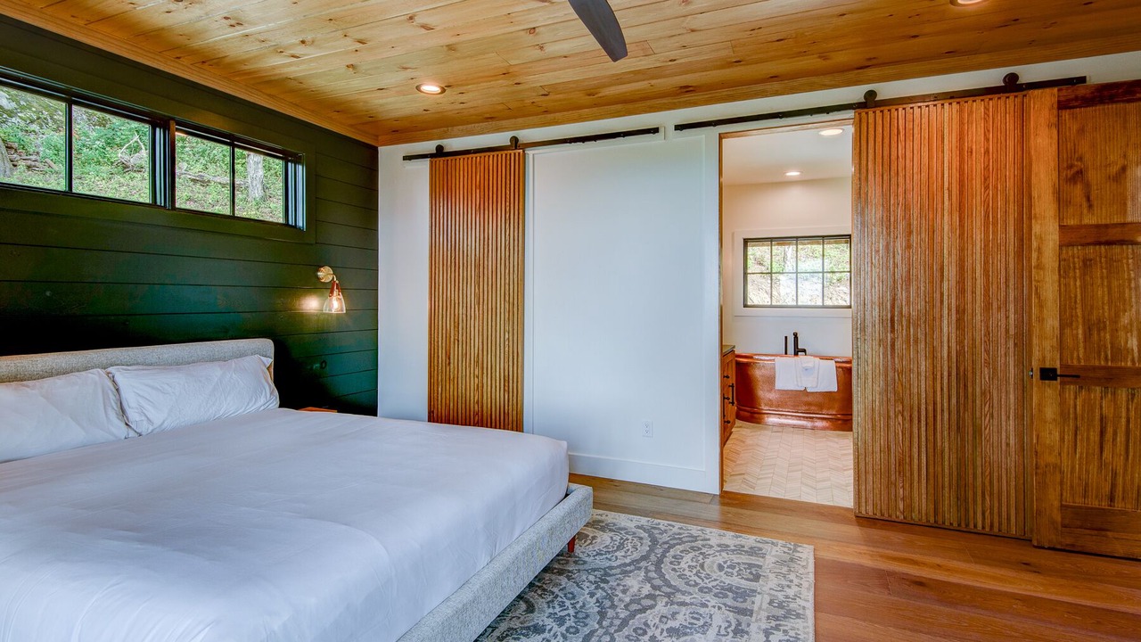 Photo of Bedroom in Banner Elk