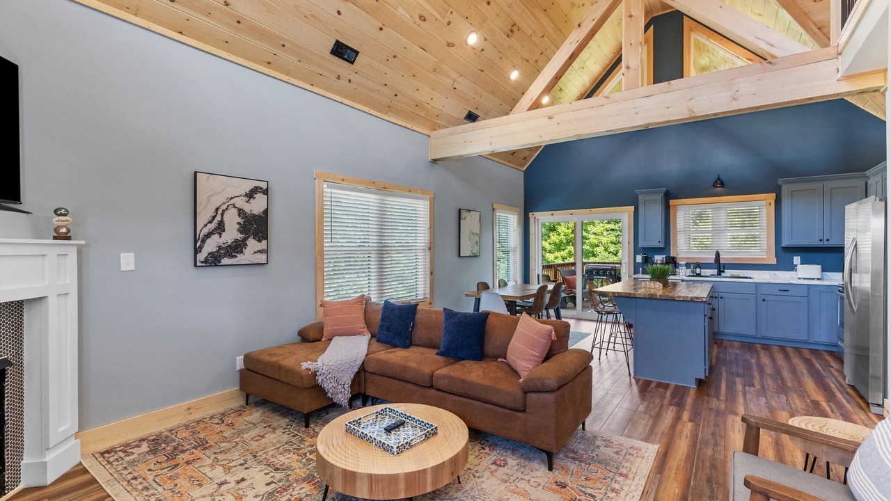 Photo of Livingroom in Rogers