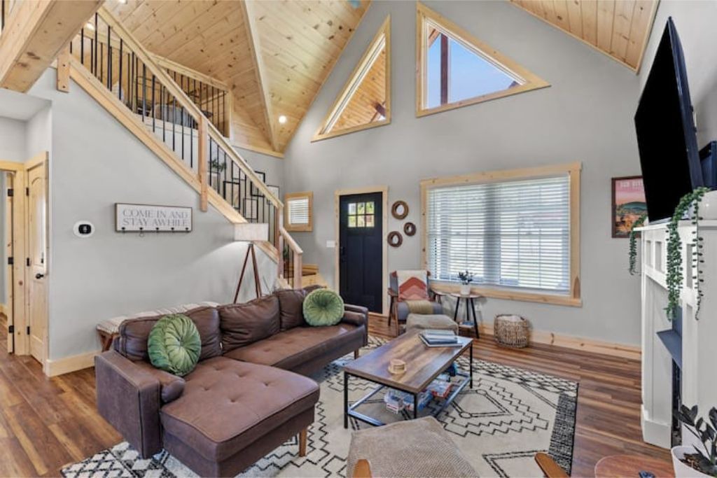 Photo of Livingroom in Rogers