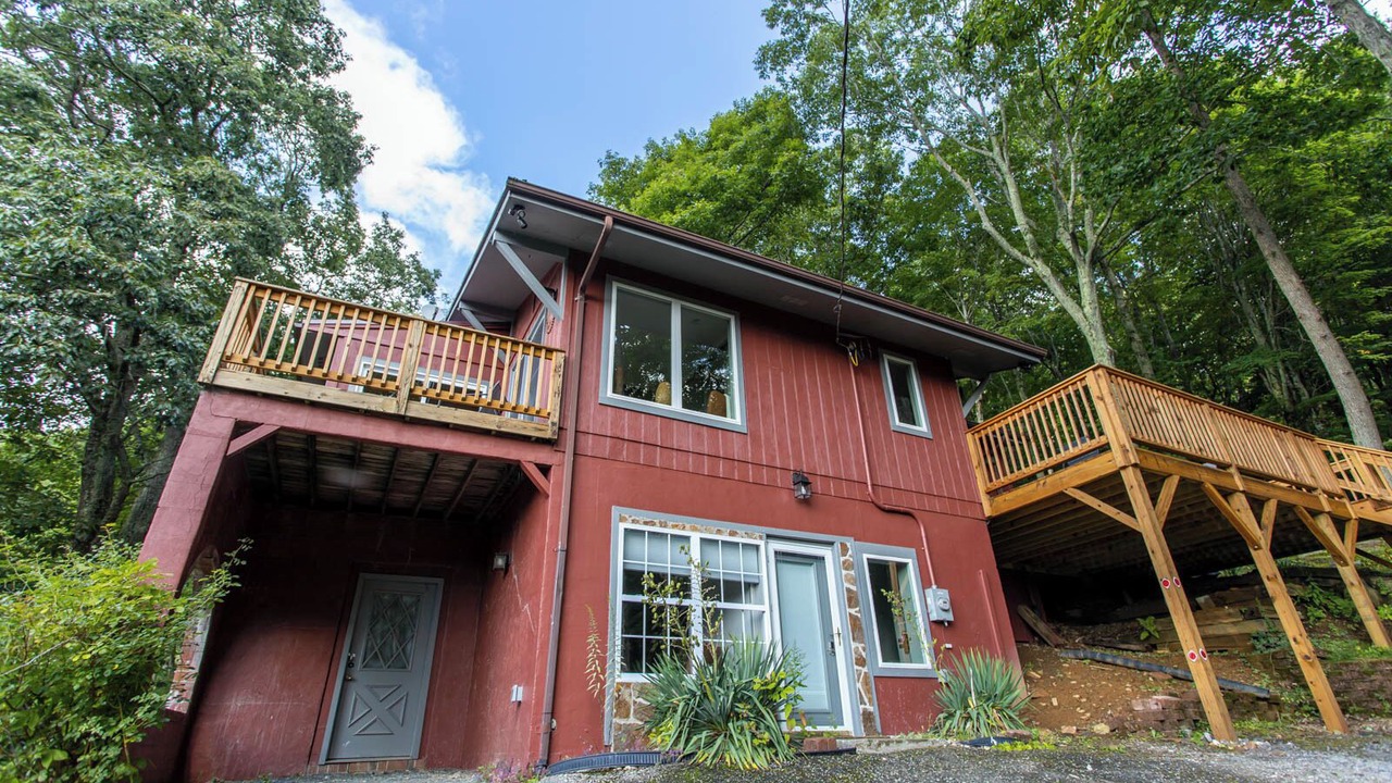 Photo of Outdoor in Newland