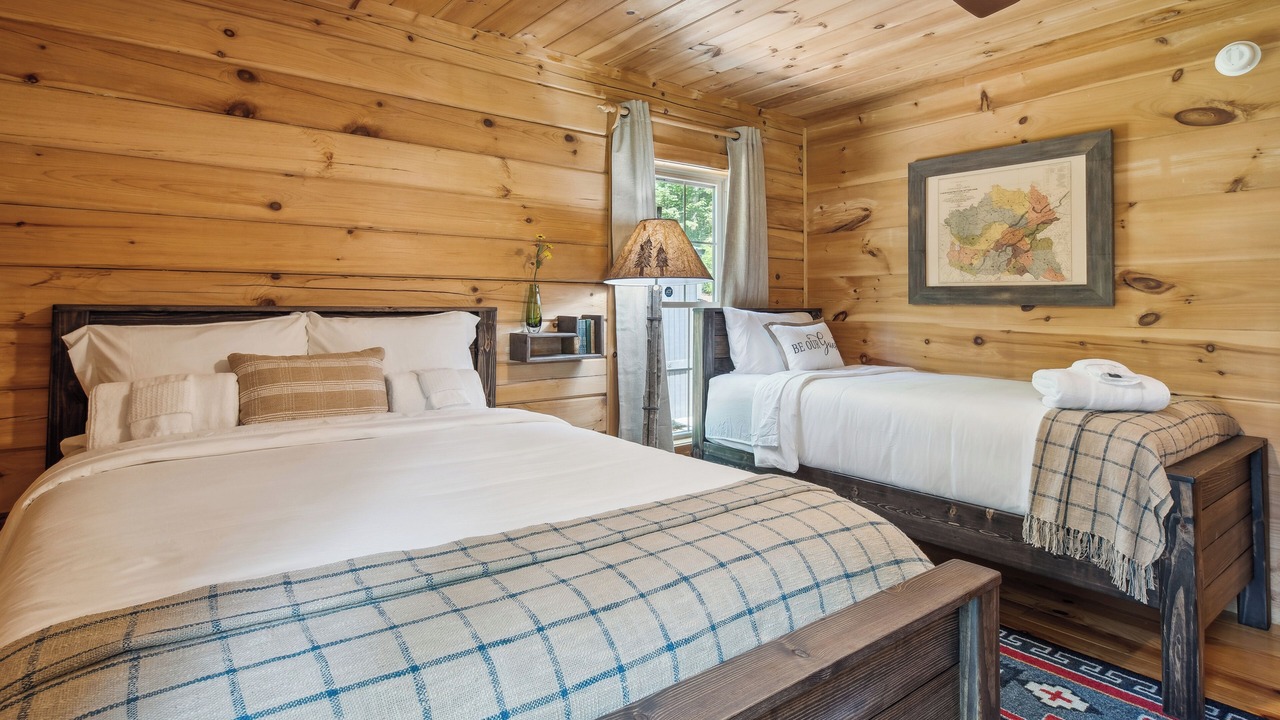 Photo of Bedroom in Rutherfordton