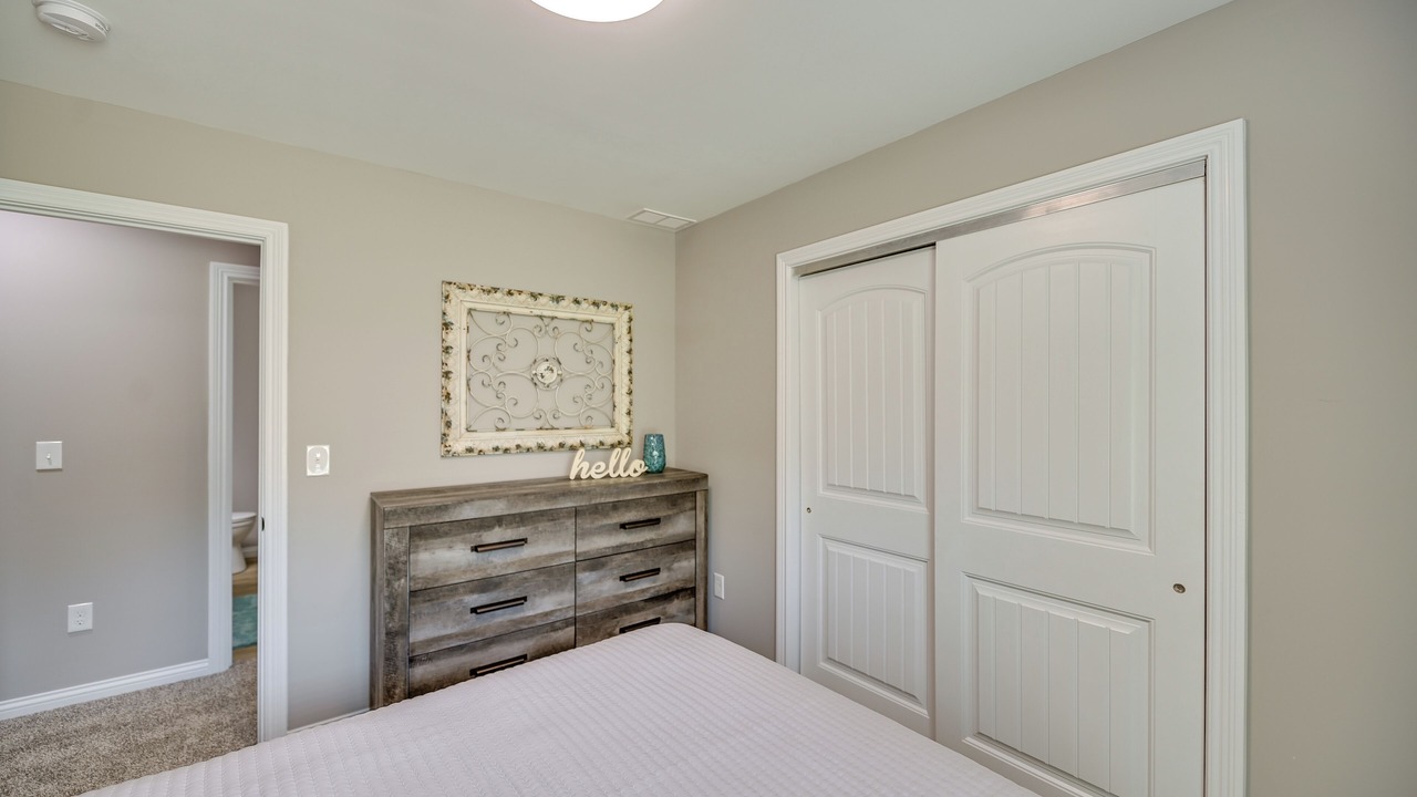 Photo of Bedroom in Dry Ridge
