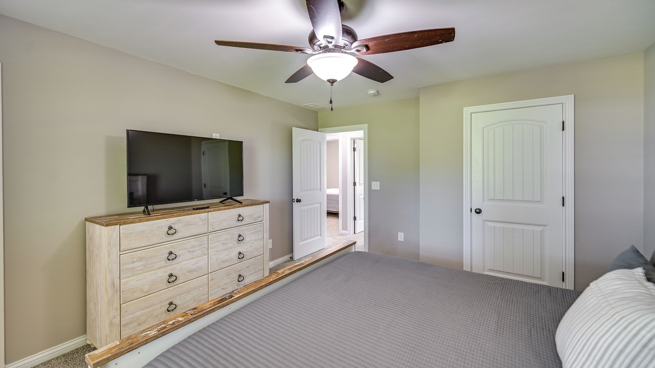 Photo of Bedroom in Dry Ridge