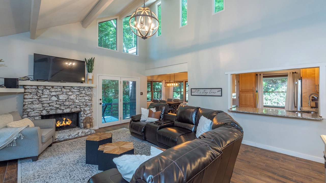 Photo of Livingroom in Wolf Laurel