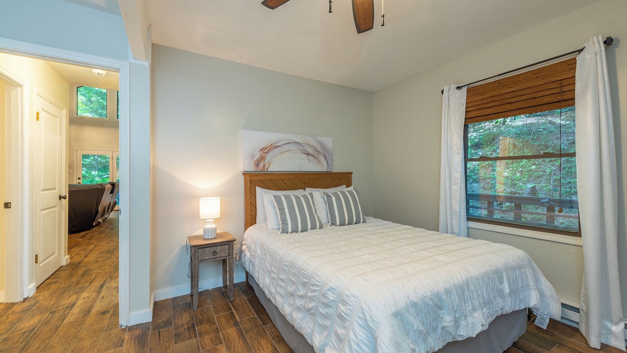 Photo of Bedroom in Wolf Laurel