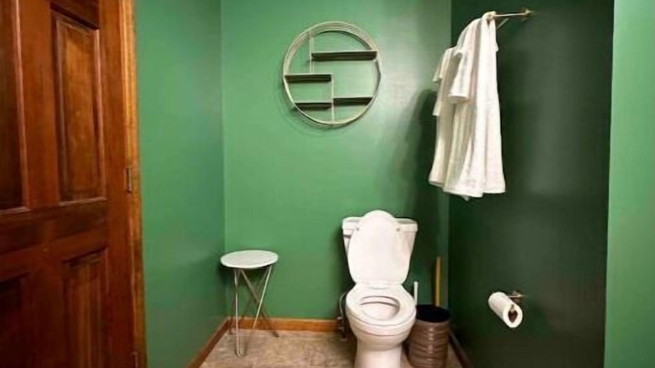 Photo of Bathroom in Elizabethton