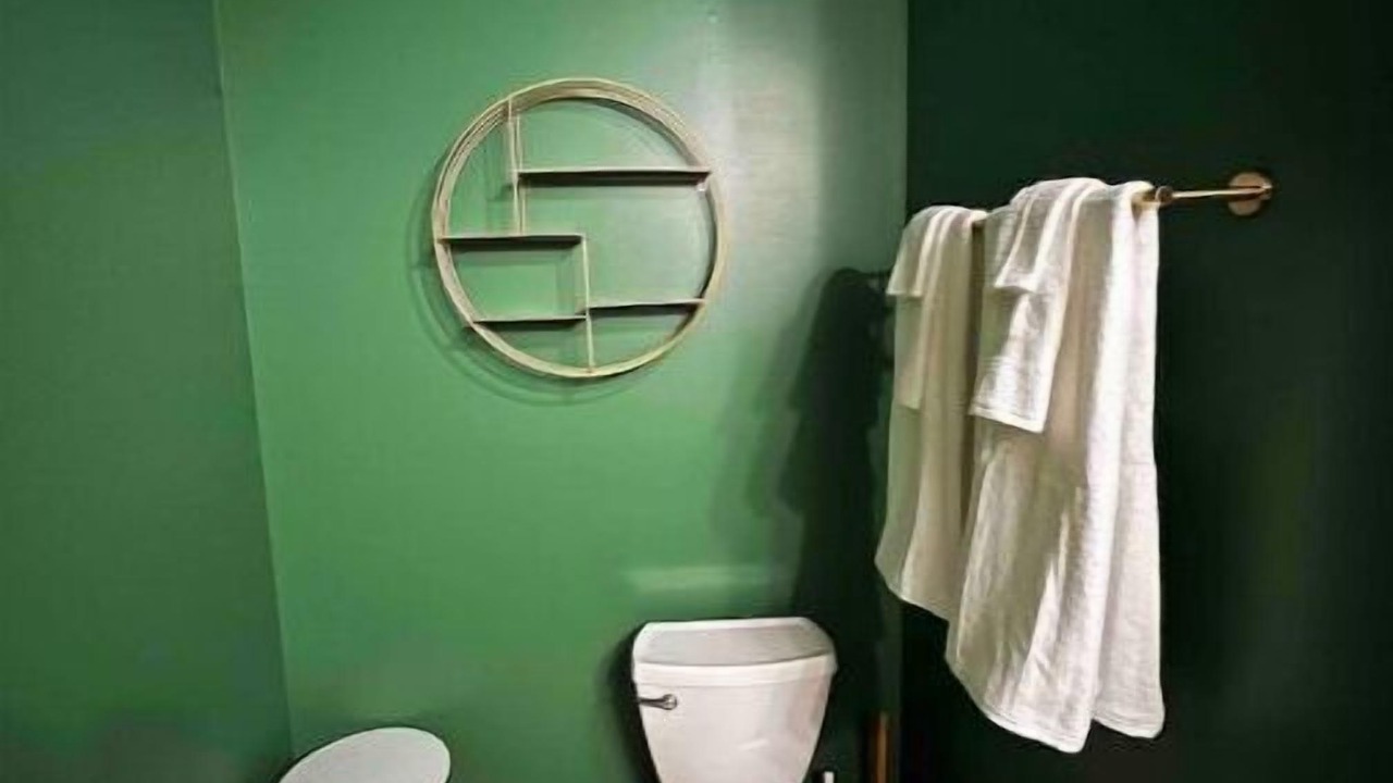 Photo of Bathroom in Elizabethton