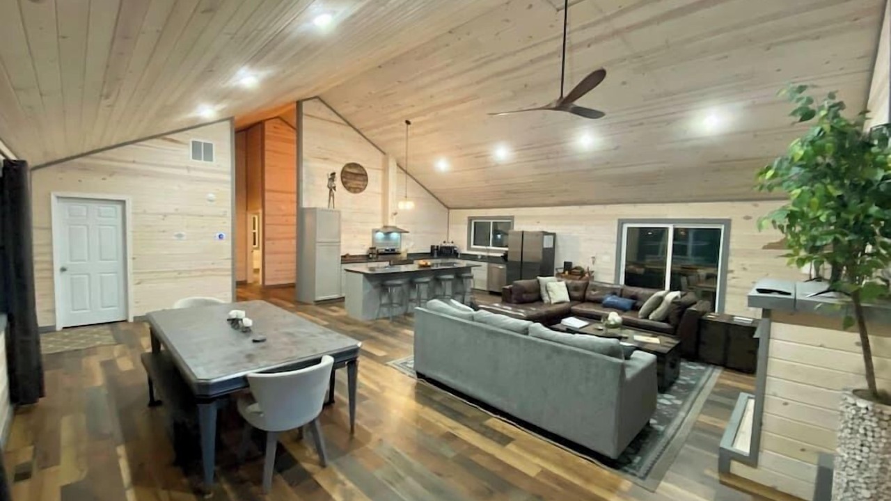 Photo of Livingroom in Rogers