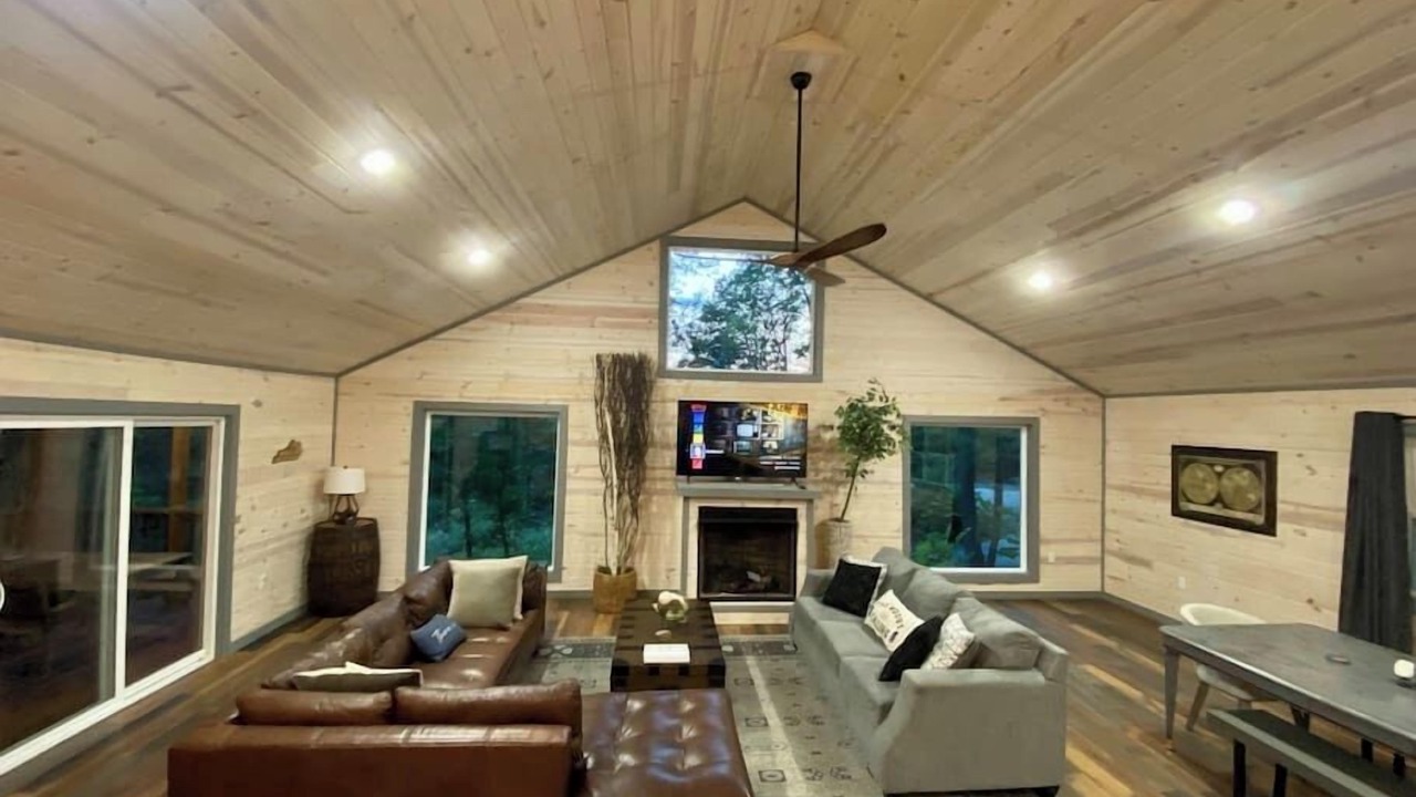 Photo of Livingroom in Rogers