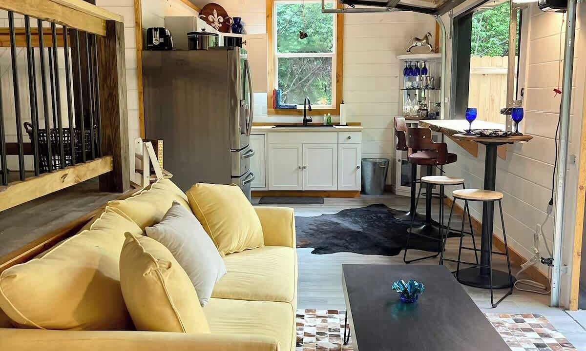 Photo of Livingroom in Primrose