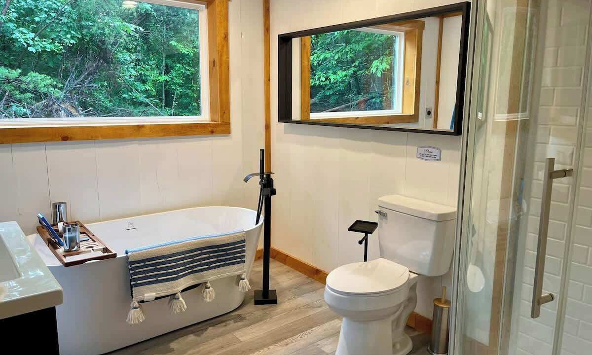 Photo of Bathroom in Primrose