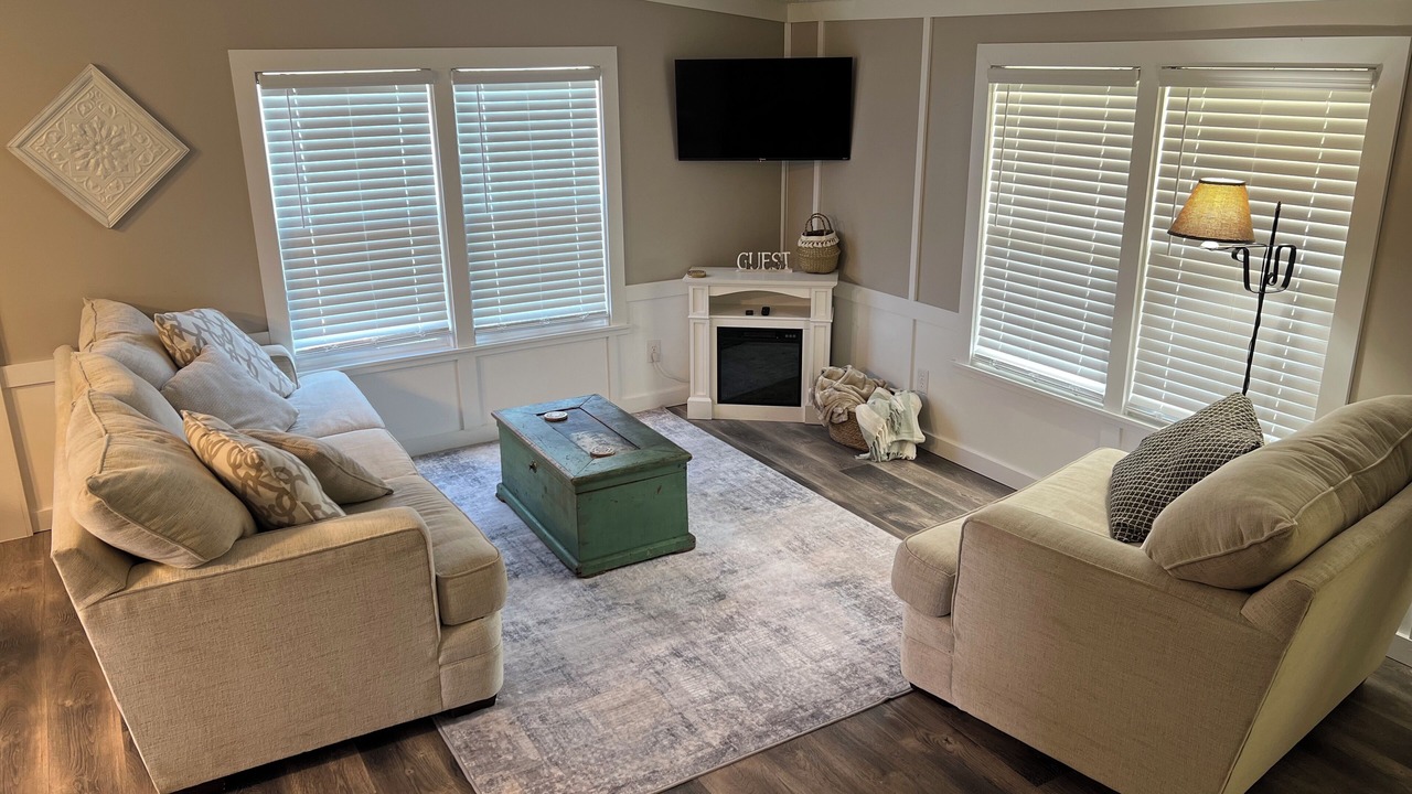 Photo of Livingroom in Plummers Landing