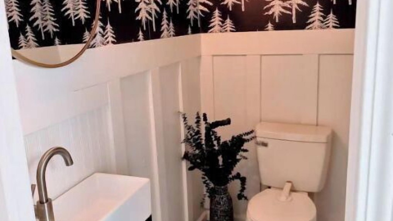 Photo of Bathroom in Altamont