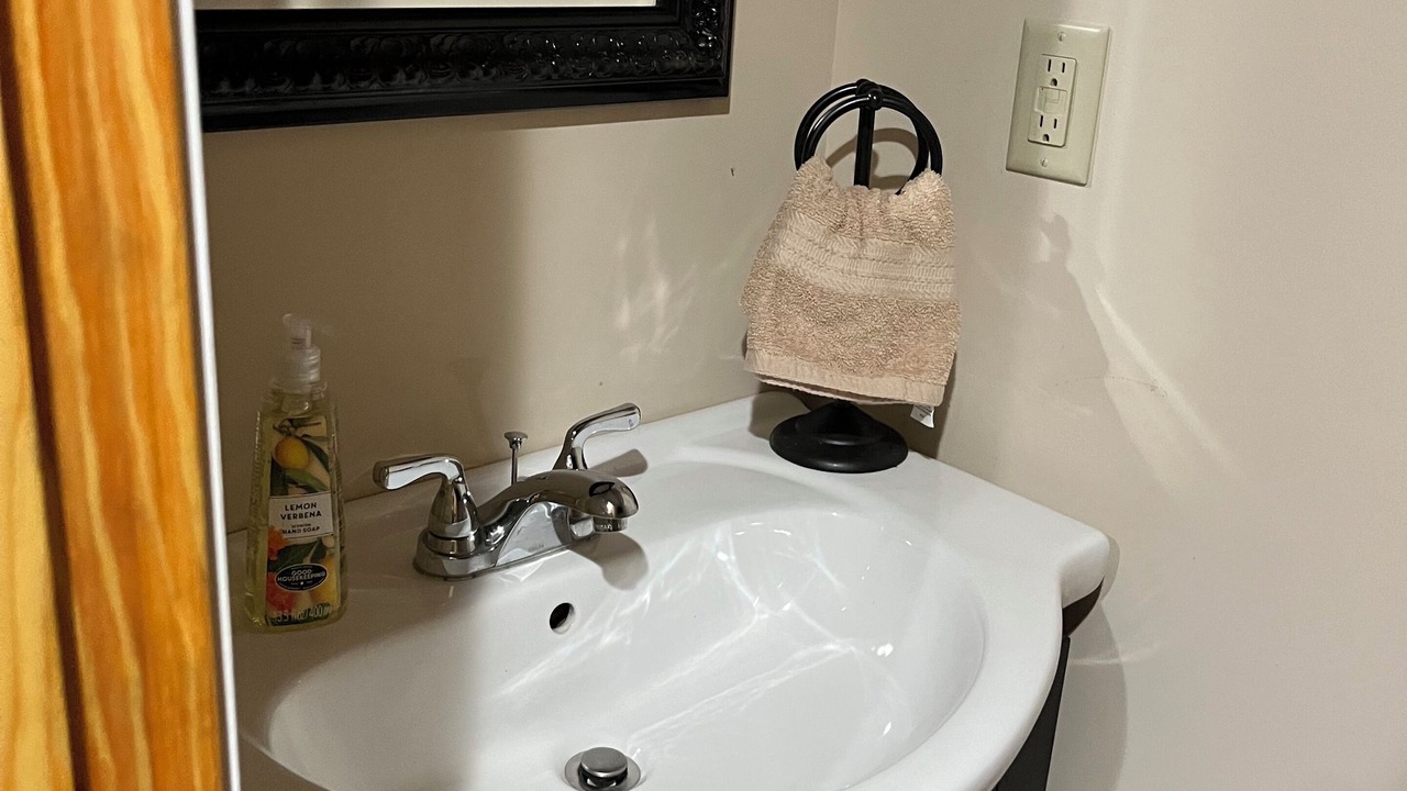 Photo of Bathroom in Williamstown
