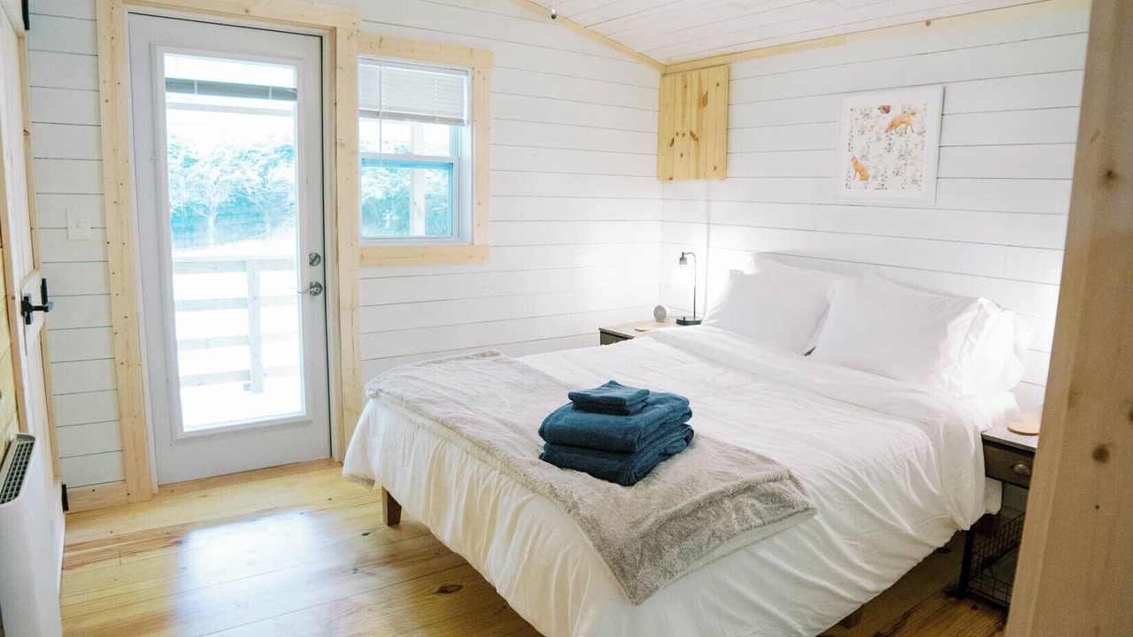 Photo of Bedroom in Black Mountain