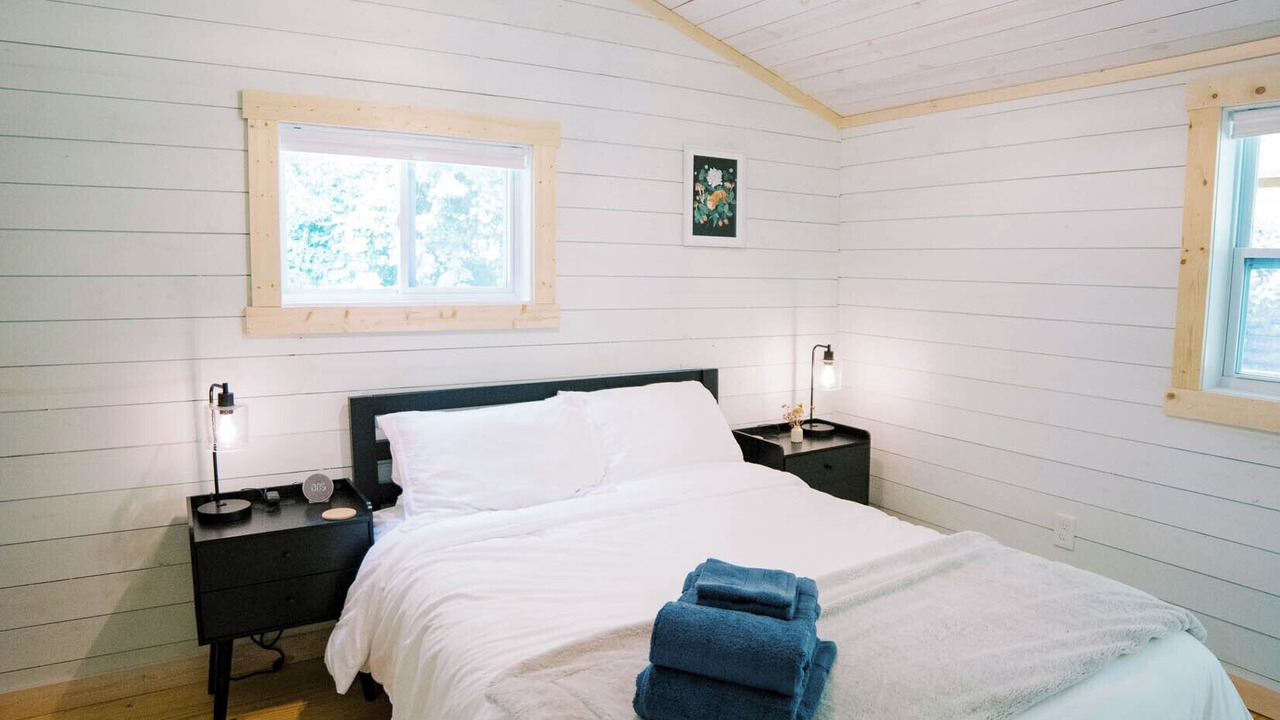 Photo of Bedroom in Black Mountain