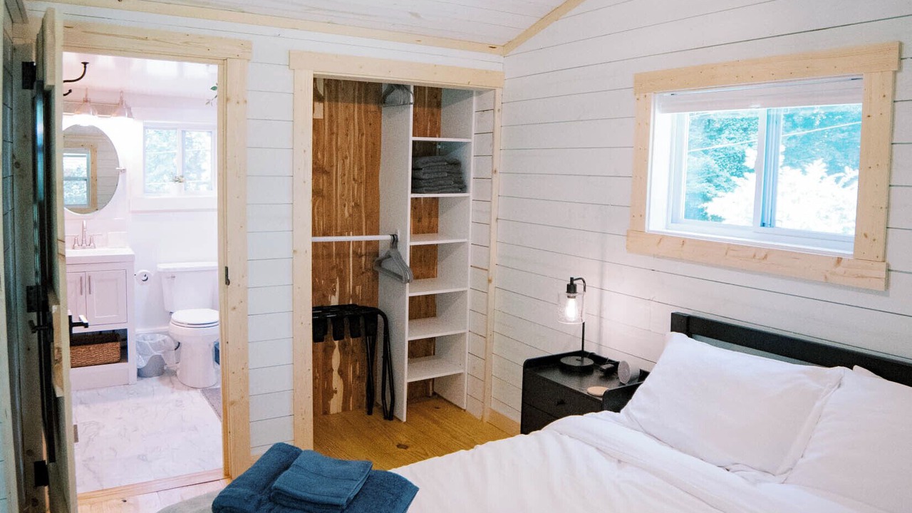 Photo of Bedroom in Black Mountain