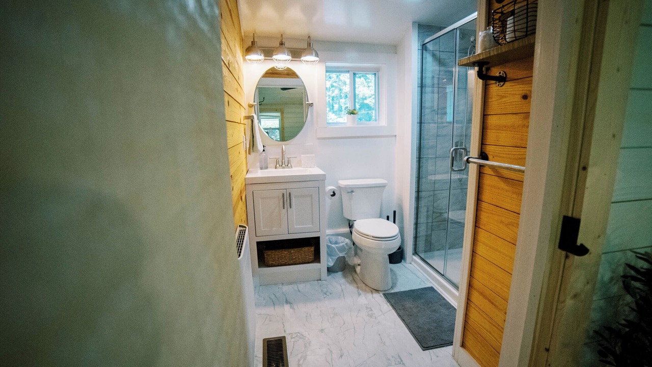 Photo of Bathroom in Black Mountain