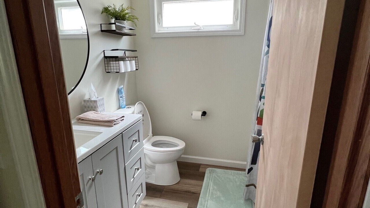 Photo of Bathroom in Williamstown