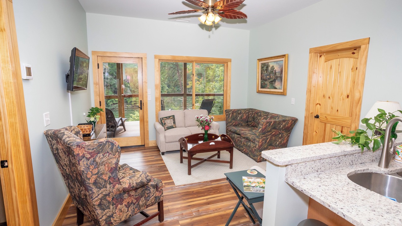 Photo of Livingroom in Mill Spring