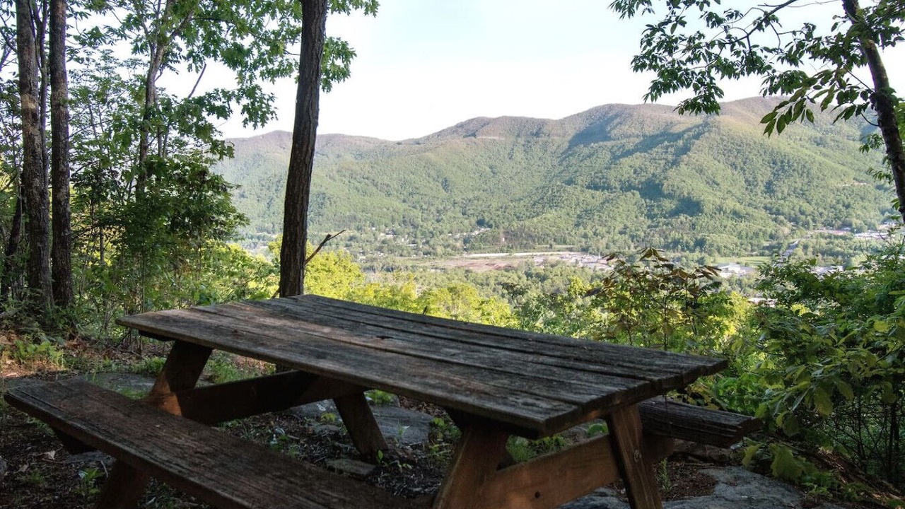 Photo of Outdoor in Swannanoa