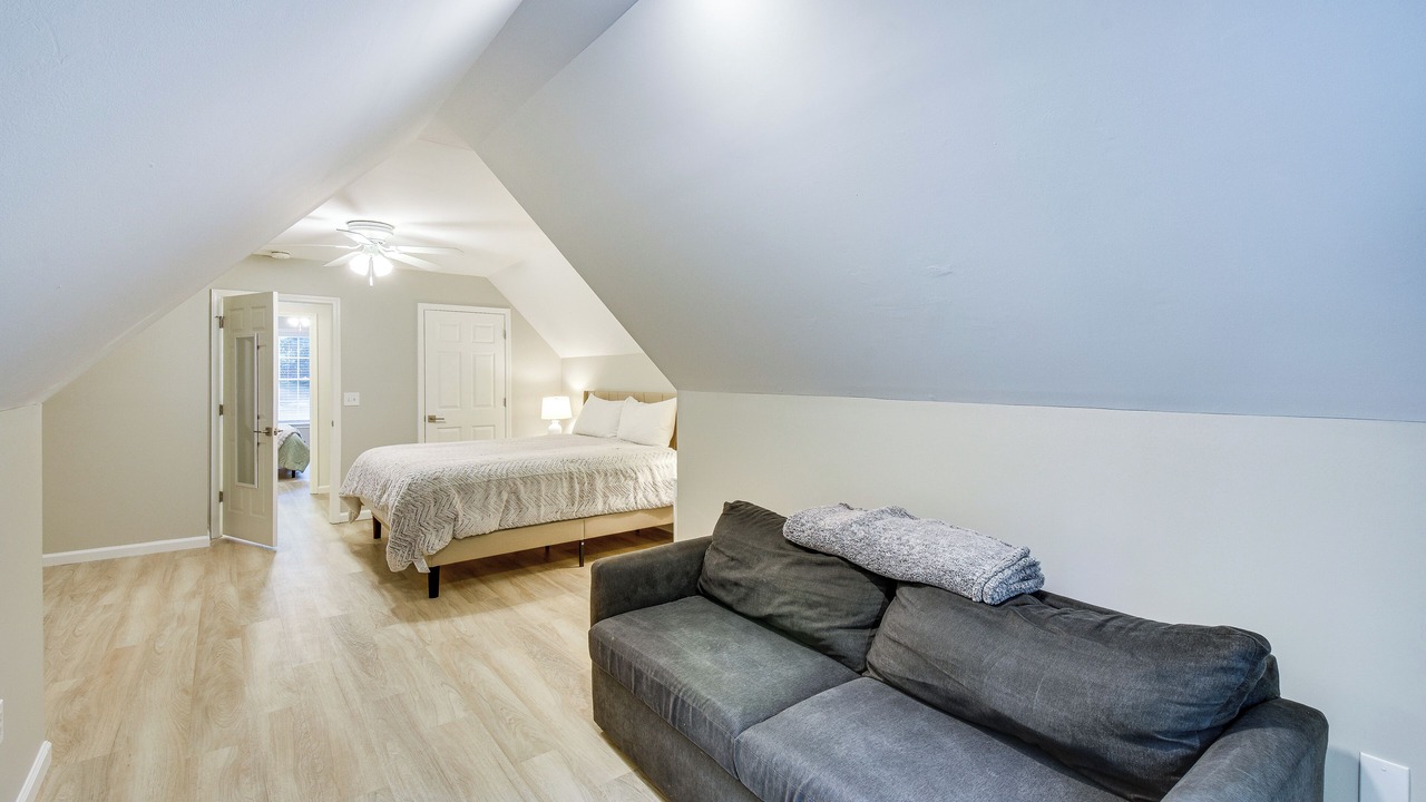 Photo of Bedroom in Seneca