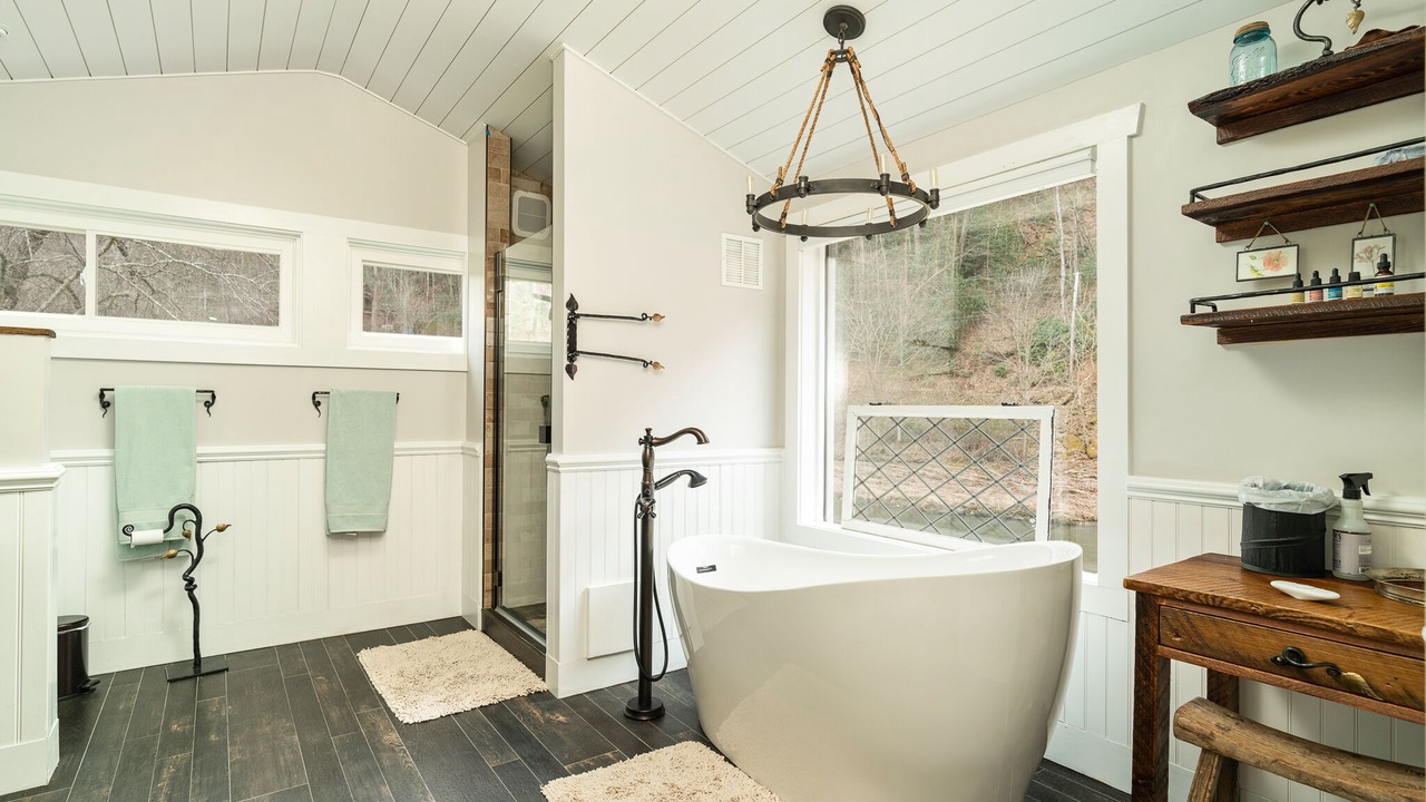 Photo of Bathroom in Burnsville