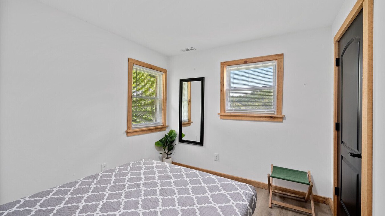 Photo of Bedroom in Rogers